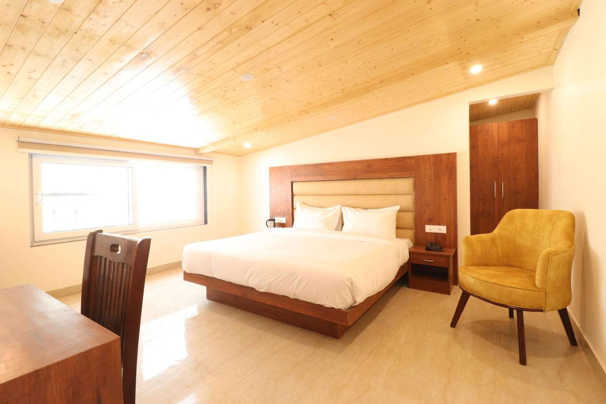 Hotel Mussoorie Heights 데라둔 외부 사진