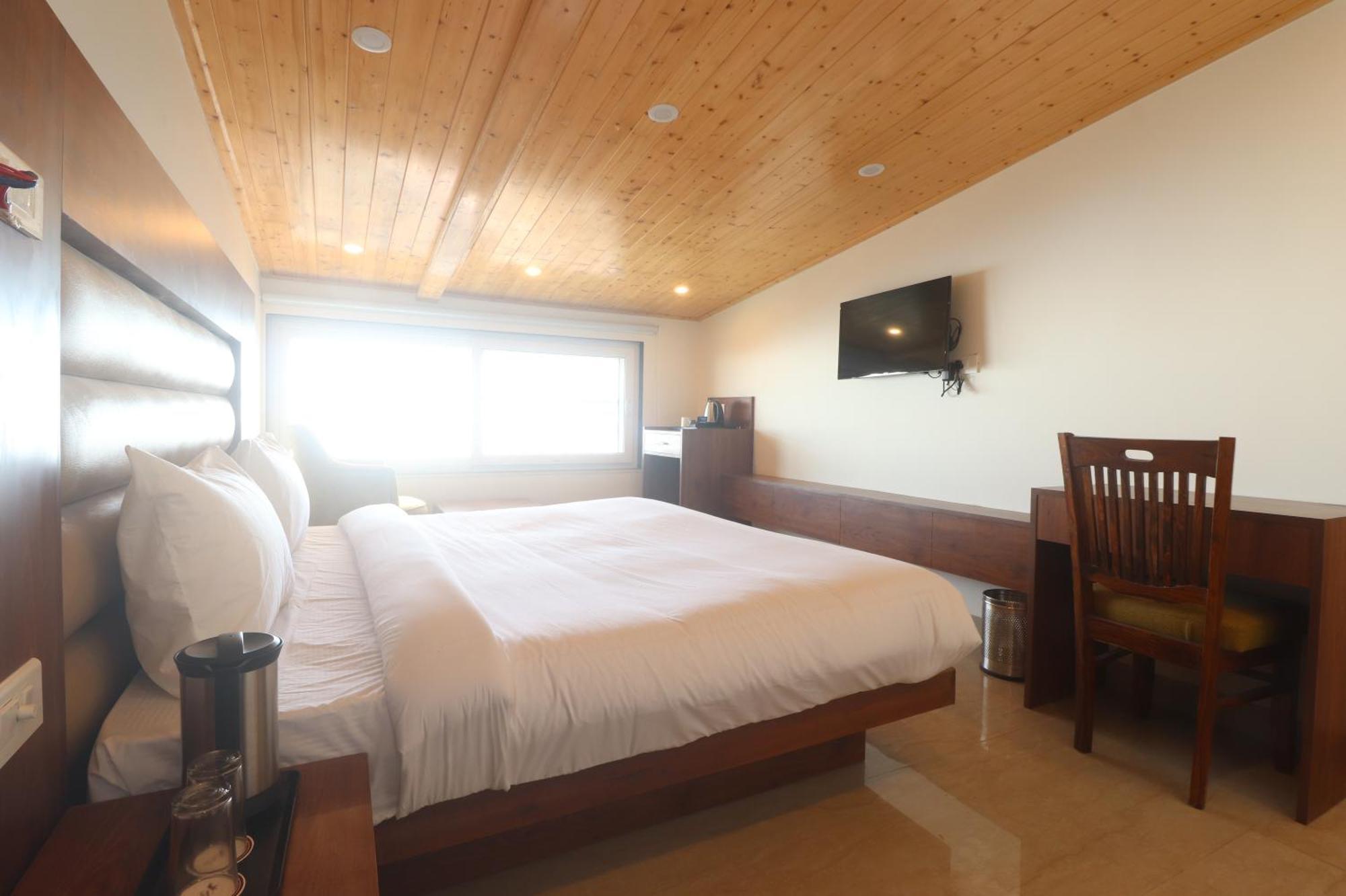 Hotel Mussoorie Heights 데라둔 외부 사진